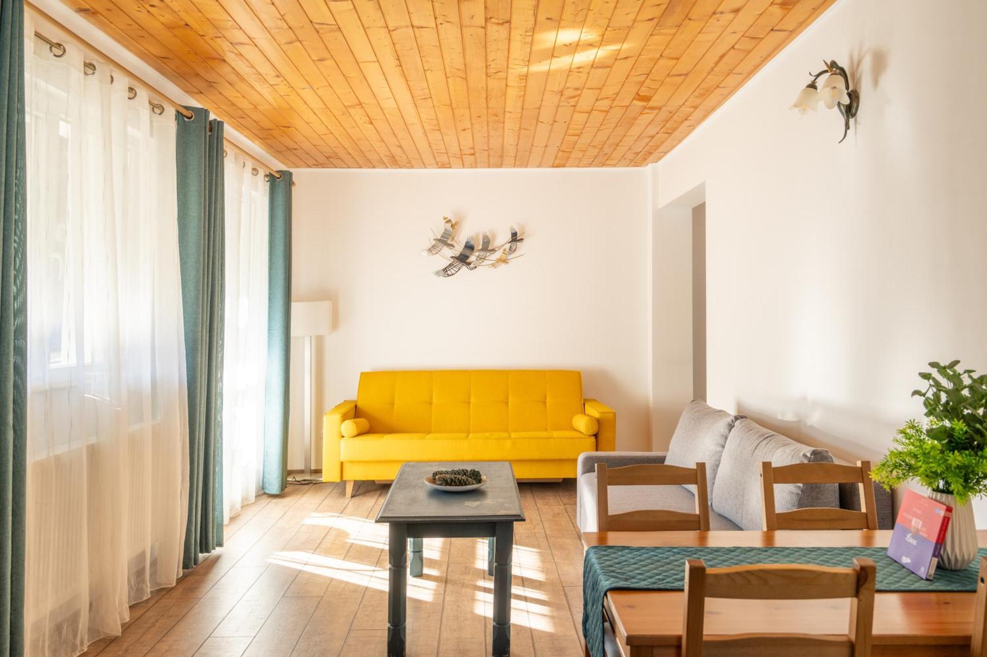 Dinvis Apartments Poiana Brasov Bagian luar foto